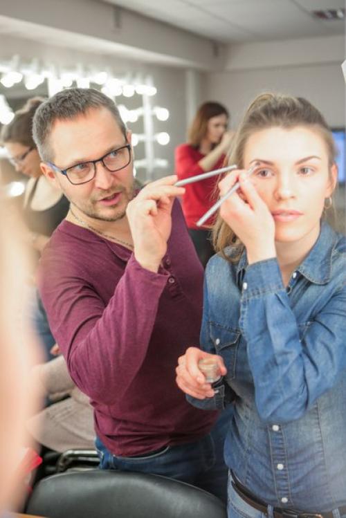 Внимание?  В московской академии моды открыт набор на курс Self Make up! 05 Внимание?  В московской академии моды открыт набор на курс Self Make up! 05