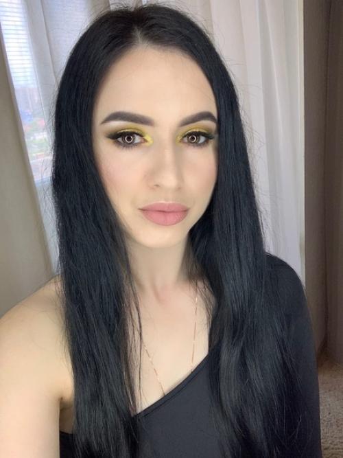 Оцените пожалуйста. Люблю экспериментировать с яркими цветами. 05