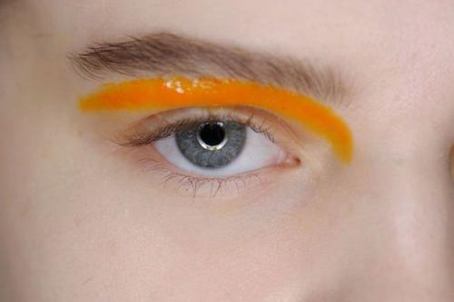 Как накраситься тенями в сезоне весна - лето 2017. 02 Как накраситься тенями в сезоне весна - лето 2017. 02