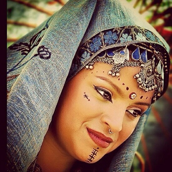  Берберы. Берберские рисунки(татуировки) на лицах.