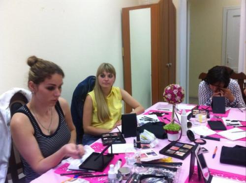 Преображение с помощью макияжа по технике Смоки - айз! 01