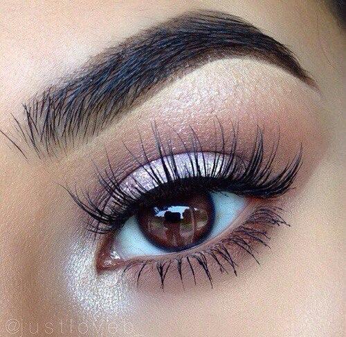 Внимание!  Мы ищем фотографа с визажистом для проведения фотосъемки для авиакомпании. 03