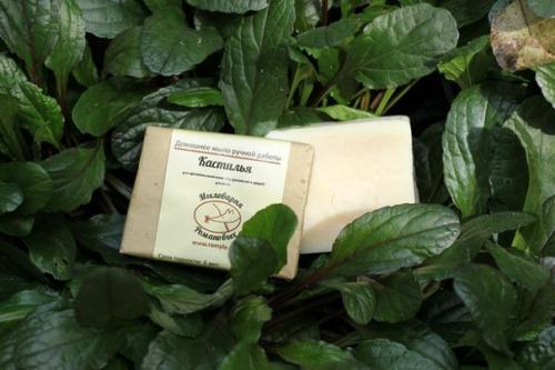 Натуральные, средства по уходу за кожей и волосами? 08