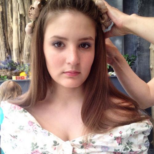 Девушки, нужны модели на макияж! 03