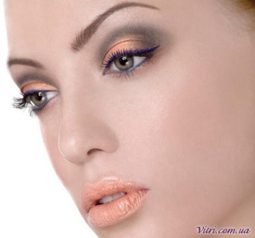 Дорогие девушки, объявляется набор в группу школы макияжа Сам Себе Визажист (авторский курс). 02