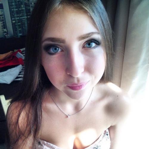 Девушки, нужны модели на макияж! 01