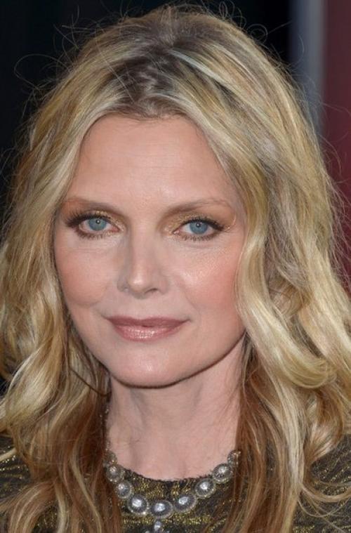 8 нестареющих звезд с макияжем, который молодит. 03 8 нестареющих звезд с макияжем, который молодит. 03