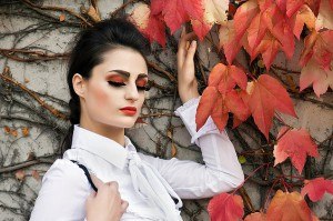 Осень можно не любить или ждать со страстным нетерпением, но равнодушной быть к этой необыкновенной поре невозможно. 02