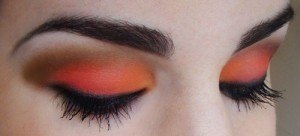 Осень можно не любить или ждать со страстным нетерпением, но равнодушной быть к этой необыкновенной поре невозможно. 01