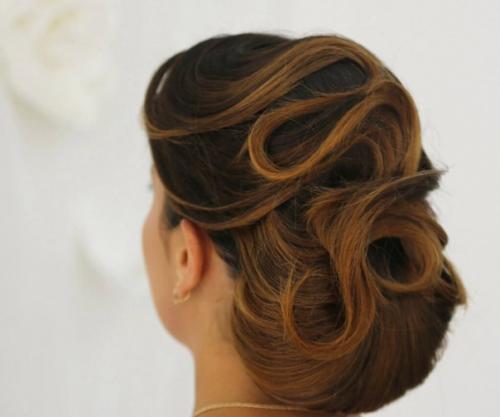 Макияж для женщины - это что-то не отделимое от нее самой, то что предпочтительно иметь в том или ином виде каждый день. 02