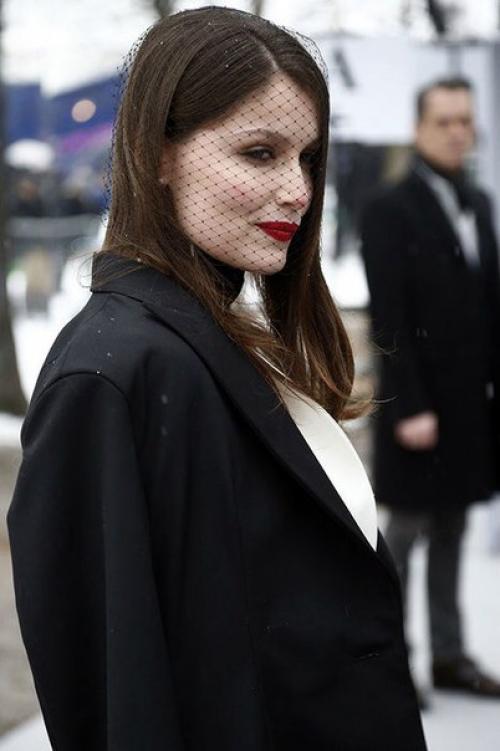 Хочу напомнить вам, дорогие, что теперь у вас есть возможность сделать своим близким необычный и полезный подарок. 01