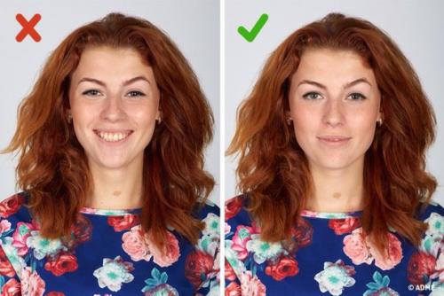 Трудно найти человека, который был бы доволен своими фото в паспорте. 04