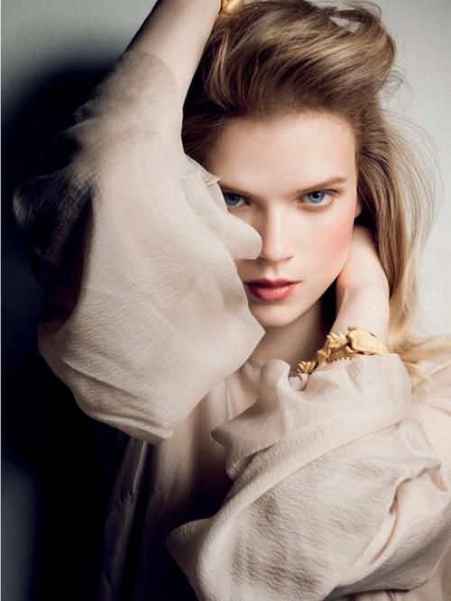 6 способов использовать меньше косметики. 01