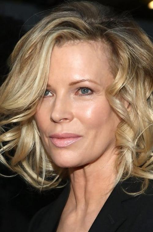 8 нестареющих звезд с макияжем, который молодит. 06 8 нестареющих звезд с макияжем, который молодит. 06