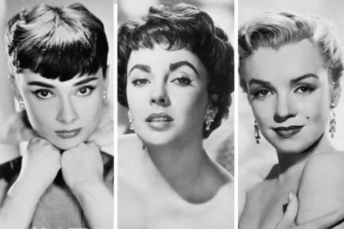 На протяжении веков, понятия об изменении формы бровей кардинально менялись. 02