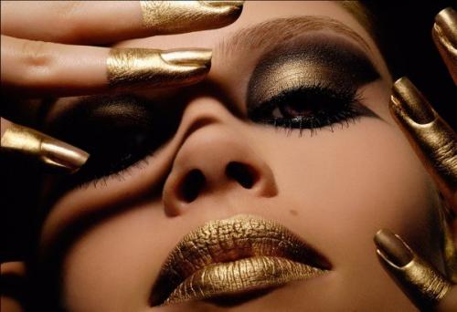 Золотой макияж.   Хотите блистать в новогоднюю ночь? 03
