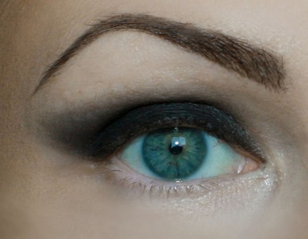 Как сделать смоки айс? Инструкция в 8 шагов. 03 Как сделать смоки айс? Инструкция в 8 шагов. 03