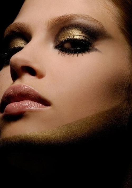Золотой макияж.   Хотите блистать в новогоднюю ночь? 02