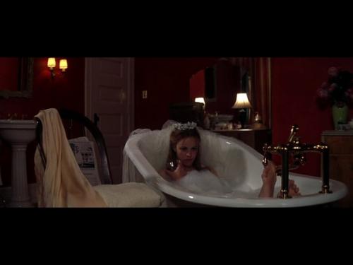 Я успела уже трижды отредактировать эту статью, а она всё равно слишком большая для вк и не публикуется целиком. 03