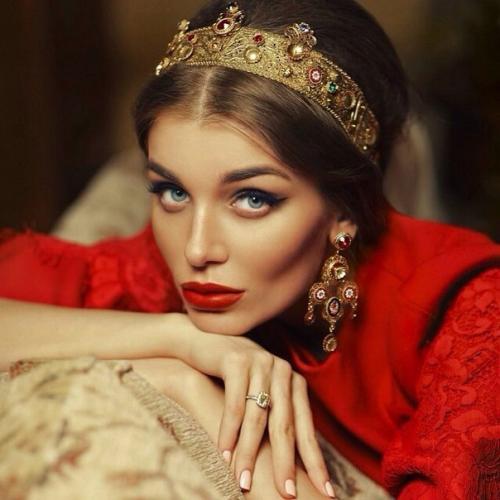 50 оттенков красного. 01 50 оттенков красного. 01