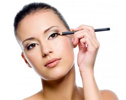 макияж глаз для кареглазых шатенок.