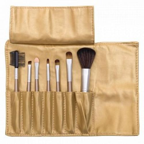 Комплект кистей MAC 7 шт. для макияжа чехол. 01 Комплект кистей MAC 7 шт. для макияжа чехол. 01