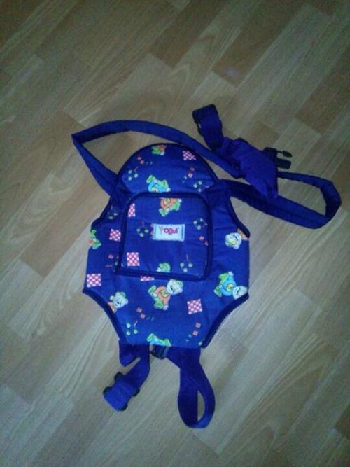 Даю: 1?  Красивую блузку в бусинах, кружевную S. 02