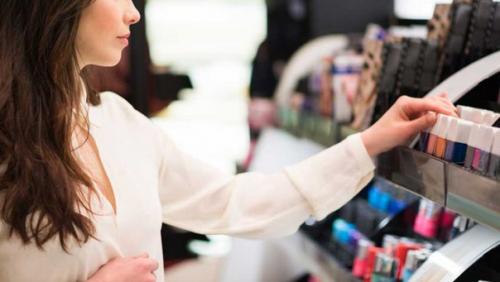 В одном популярном сообществе психологов недавно появилась запись разгневанного мужа: жена слишком много тратит на косметику! 01 В одном популярном сообществе психологов недавно появилась запись разгневанного мужа: жена слишком много тратит на косметику! 01