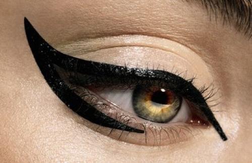 Учимся делать восточный макияж. 03