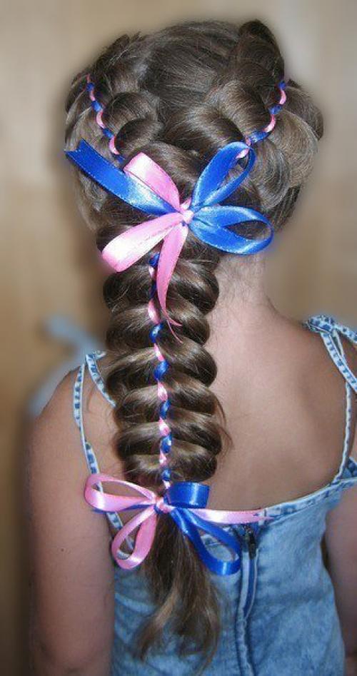 Такие малышки и с такими красивыми прическами! 03