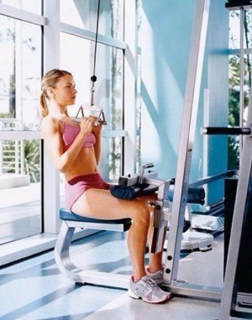 Комплекс упражнений. 1. кабельная тяга на четвереньках. 03 Комплекс упражнений. 1. кабельная тяга на четвереньках. 03