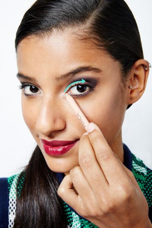 Как использовать консилер для губ, глаз и бровей. 06