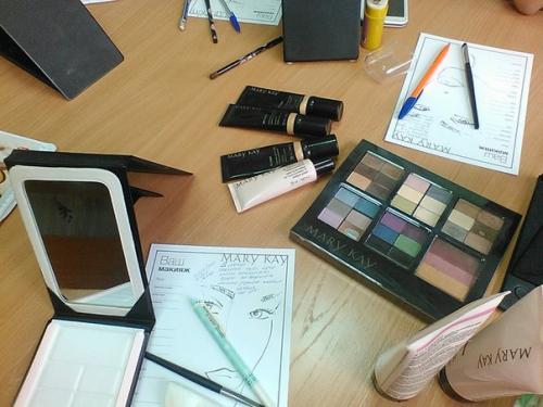 Итак?  Открыт новый проект Красивый Девичник, мы вновь готовы радовать вас своими чудесными встречами? 02