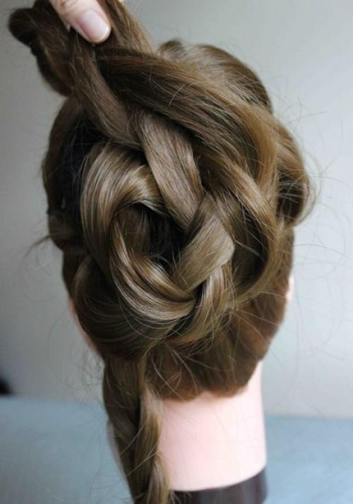 Урок красивой праздничной прически. 05