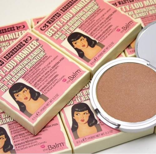 Огромное поступление декоративной косметики? 01