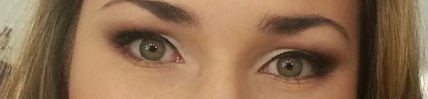 Святая Екатерина, попробуйте что-то такое, подобный макияж хорошо скрывает нависшее веко и приподнимает уголок глаза. 01