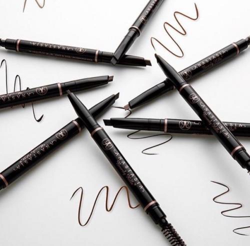 Огромное поступление декоративной косметики? 04