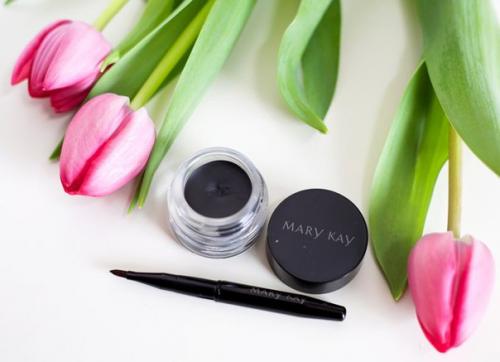 Ягодный коктейль (Crushed Berry) - глубокий, благородный, стильный, винно - сливовый оттенок. 03