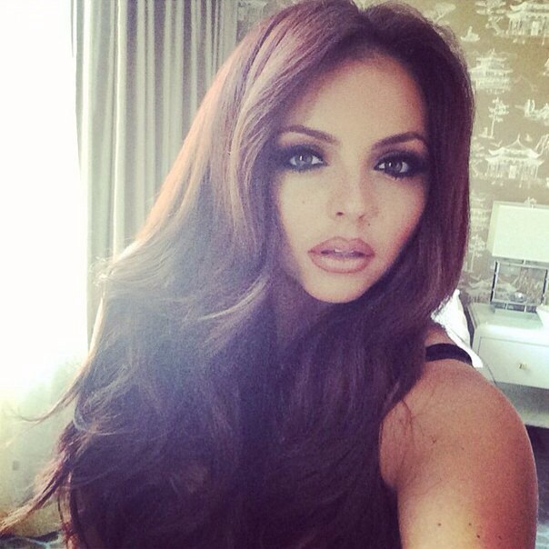 #Jesynelson.  - сегодня мы поговорим о перманентном макияже Smoky Eyes, его, как можно заметить, джеси часто использует. 05