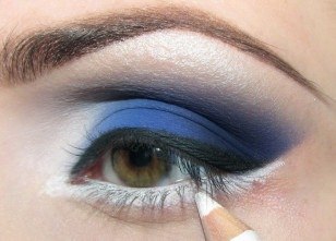 Вечерний макияж, подходящий практически для любого типа глаз. 02
