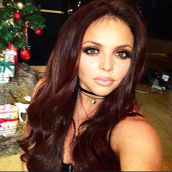 #Jesynelson.  - сегодня мы поговорим о перманентном макияже Smoky Eyes, его, как можно заметить, джеси часто использует. 02