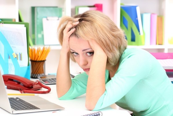 Защищаем правильно. Как же нейтрализовать негативное влияние компьютерного излучения на кожу.