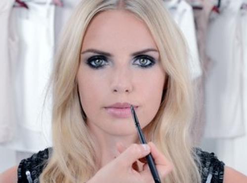 Смоки айз.  Смоки айз - это идеальный вариант для вечернего макияжа. 04