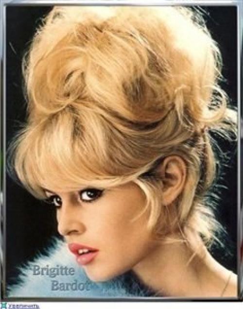 Стрижка - это состояние ума, а не просто способ что-то cделать с волосами. 03 Стрижка - это состояние ума, а не просто способ что-то cделать с волосами. 03