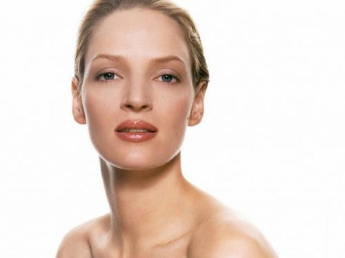 Все женщины регулярно делают макияж лица, но большинство совершают при этом вопиющие ошибки. 06