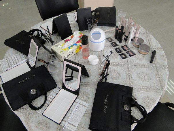 Ближайшие бесплатные посещения сеансов красоты - в региональном красивом розовом офисе м. чернышевская. 01