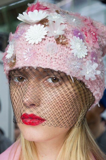 Макияж на показе Chanel Couture весна-лето 2015. 07