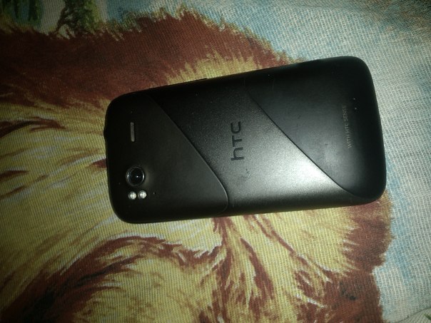 Телефон HTC Sensation Z710e, гиг оперативы, два ядра, экран Горила - Глаз, игры тянет норм, состояние отличное, экран и задняя панель в высоком идеале, в целом комплекте зарядка, наушники и флэшка микро сд по необходимости, продам 4000, возможен торг. 03