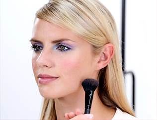 Уроки красоты.   Макияж в карамельных оттенках. 02