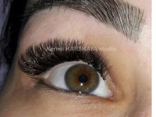 Какие ресницы вы бы хотели: густые и естественные, голливудские или 3D? 01